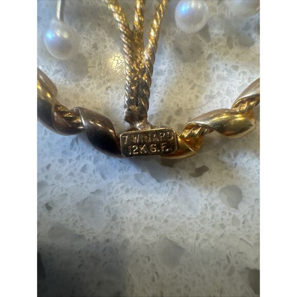 Vinage Winard 12k GF Cultured Pearls Circle Pin - Picture 7 of 7